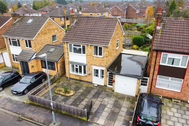 3 bedroom detached house for sale