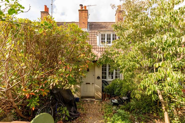 Spring Meadow, Forest Row RH18 2 bed terraced house for sale