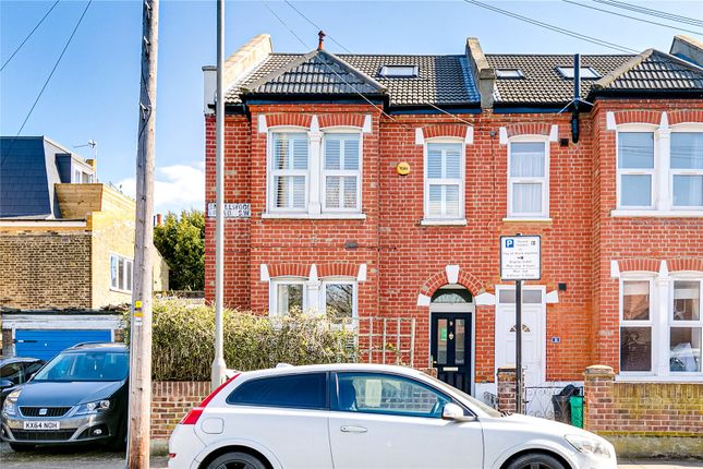 4 bed terraced house