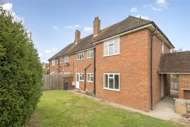 Woodside, West Horsley, Surrey, KT24 2 bed maisonette for sale