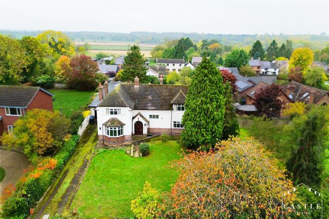 Hinckley Road, Burton Hastings, Nuneaton 4 bed detached house for sale