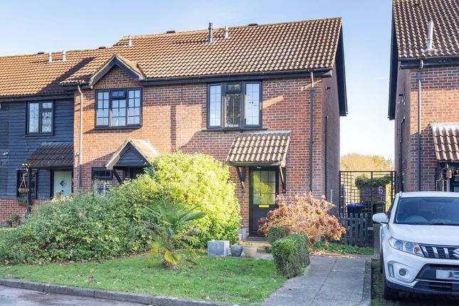 Barleymow Court, Betchworth 2 bed end of terrace house for sale