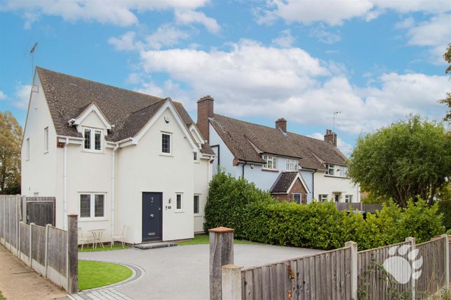 3 bed detached house