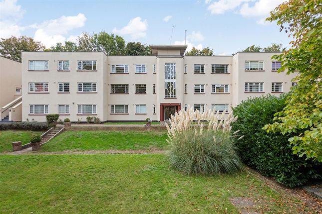 Brighton Road, Purley CR8 2 bed apartment for sale