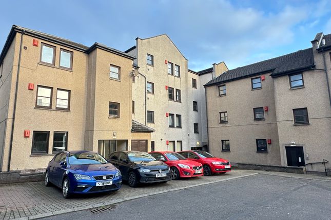 2 bed flat