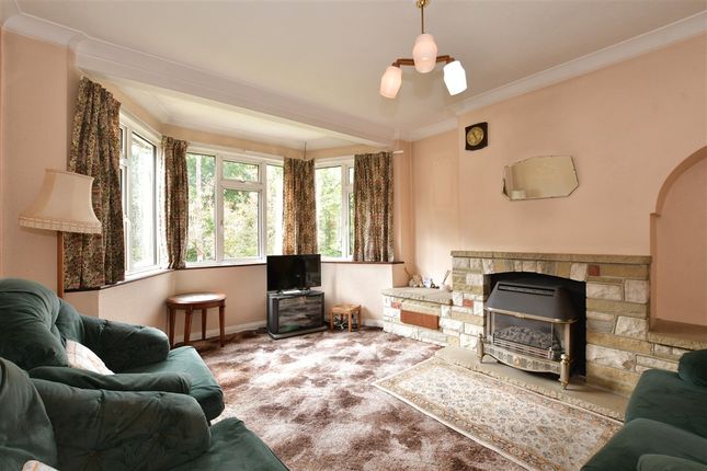 3 bed semi-detached house