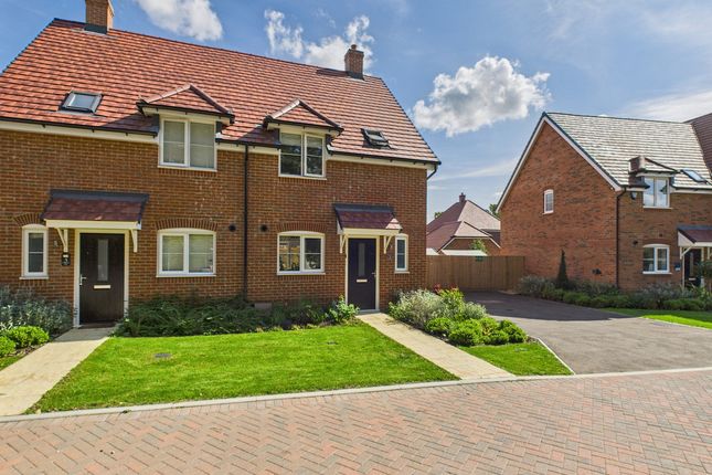 2 bedroom semi-detached house for sale