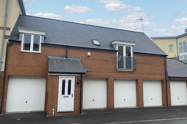 Longhorn Avenue, Gloucester 2 bed coach house for sale