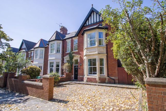 4 bedroom semi-detached house for sale