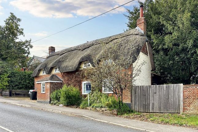 Wimborne Road, Corfe Mullen, BH21 4 bed detached house for sale