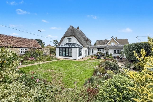 Manor Lane, Shrivenham, Swindon, SN6 4 bed detached house for sale