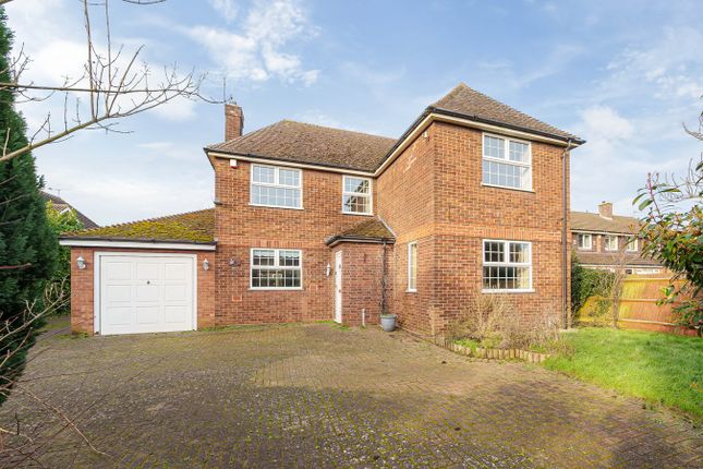High Street, Westoning, MK45 3 bed detached house for sale