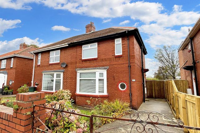 2 bedroom semi-detached house for sale