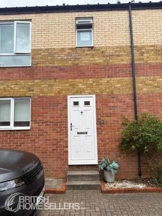 4 bed semi-detached house