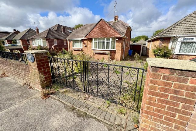 Sopers Lane, Poole, BH17 2 bed bungalow for sale