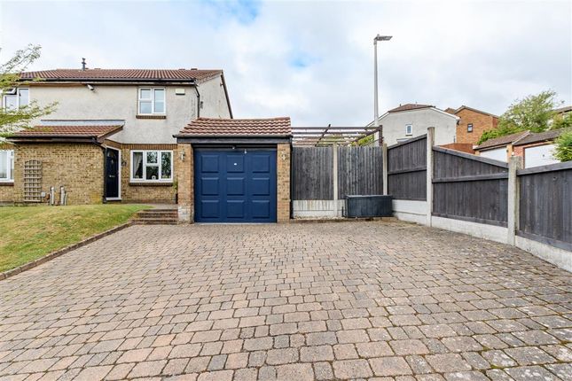 Winchelsea Road, Walderslade... 3 bed semi