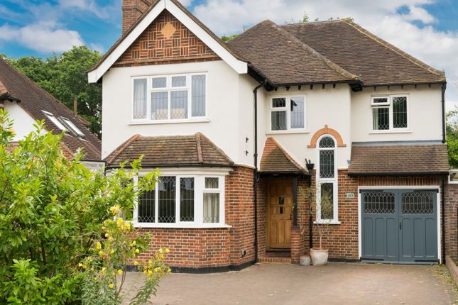 Claygate Lane, Esher, Surrey, KT10 4 bed detached house for sale