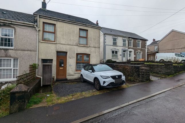 Heol Bryngwili, Cross Hands... 2 bed semi