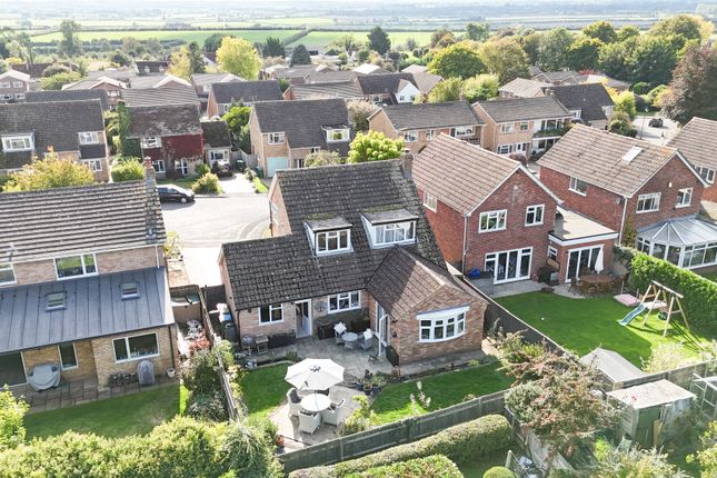 Long Crendon, Buckinghamshire, HP18 3 bed detached house for sale