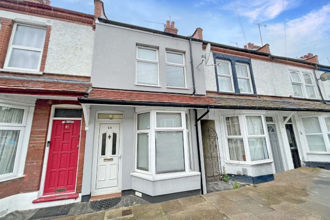 St. Saviours Crescent, Luton... 2 bed terraced house for sale