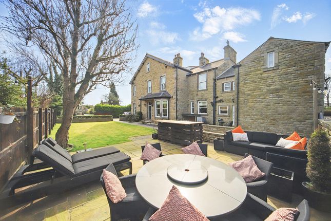 Skipton Road, Barnoldswick, BB18 6 bed semi
