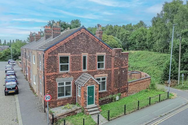 Marsh House Lane, Warrington WA2 3 bed terraced house for sale