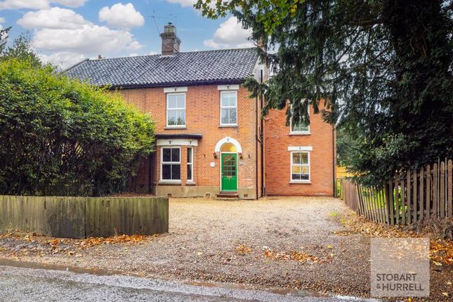 4 bedroom semi-detached house for sale