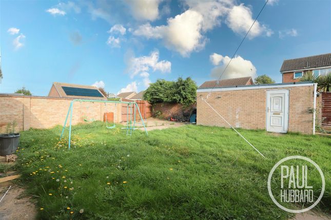 Fishermans Way, Kessingland, NR33 3 bed detached bungalow for sale