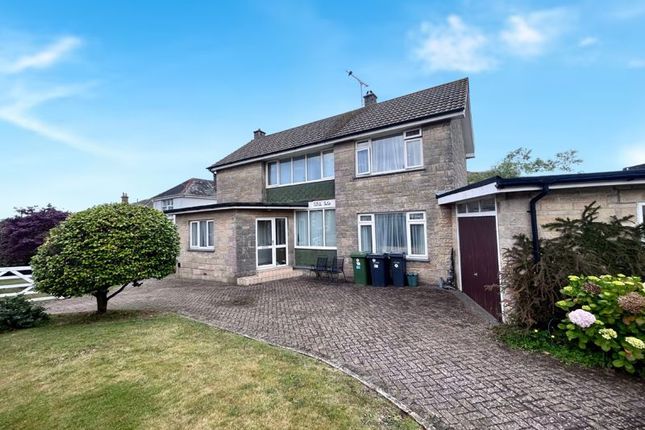 Royal Crescent, Sandown 4 bed detached house for sale
