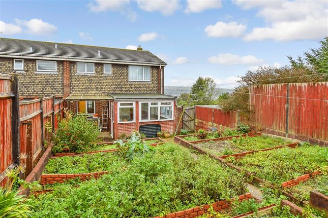 3 bed end terrace house