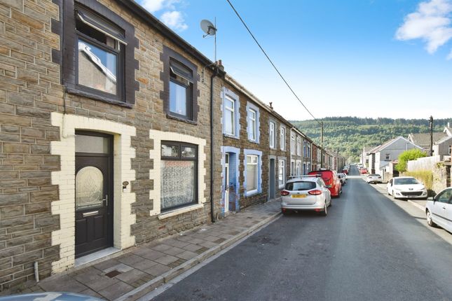 3 bed terraced house