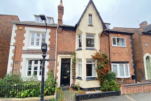 Chesham Street, Leamington Spa, CV31 2 bed terraced house for sale