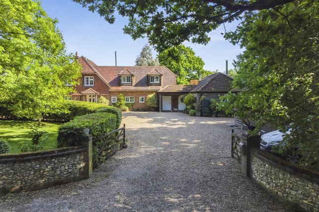 Froxfield 5 bed detached house for sale