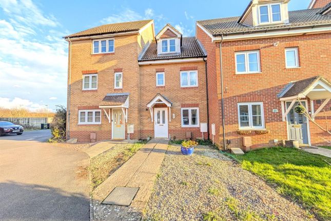 4 bedroom terraced house for sale