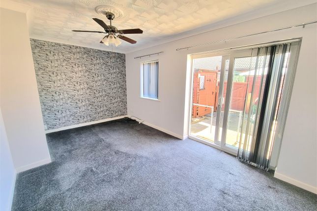 1 bedroom semi-detached bungalow for sale
