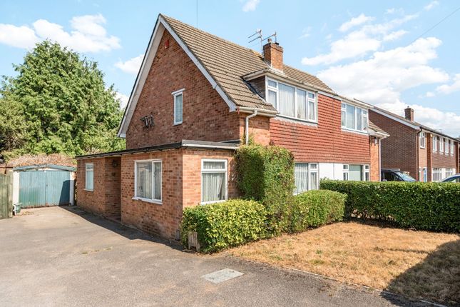 Magdalen Crescent, Surrey KT14 3 bed semi