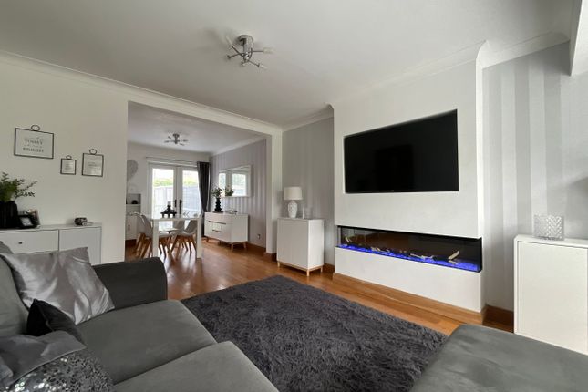 Lincoln Way, Jarrow, Tyne & Wear, NE32 3 bed semi