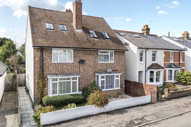 5 bedroom semi-detached house for sale