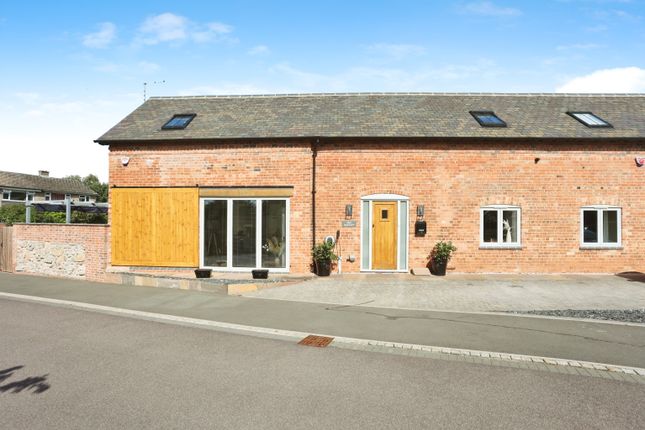 2 bedroom barn conversion for sale