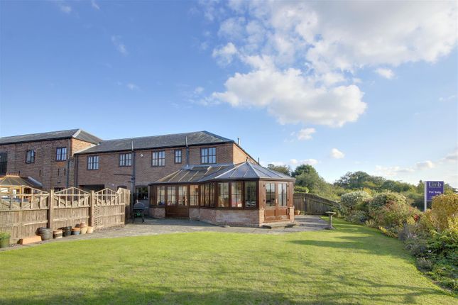 Castle Farm Court, South Cave 4 bed terraced house for sale
