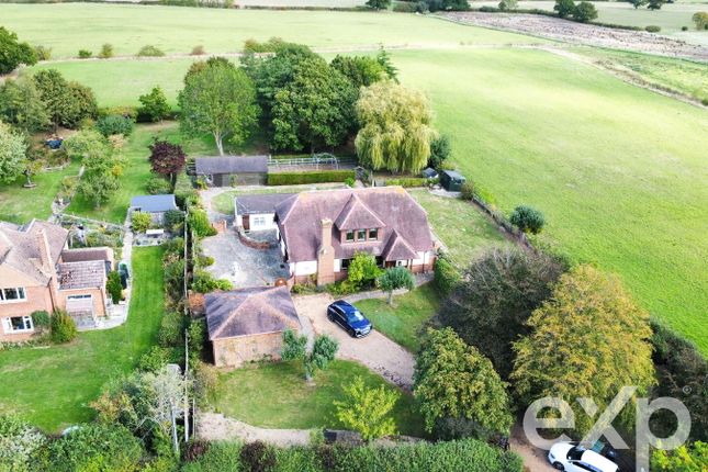 Maidstone Road, Tonbridge TN12 4 bed detached house for sale