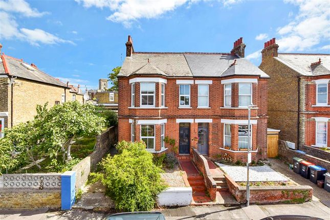 Madeira Road, Cliftonville, Margate... 5 bed semi