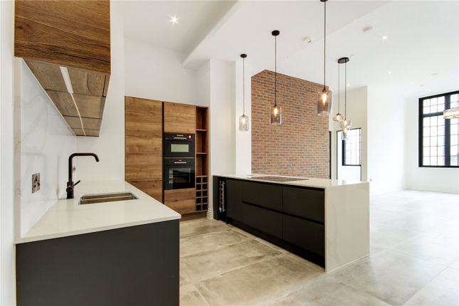 The Carriage House, 88 Grosvenor... 2 bed apartment for sale