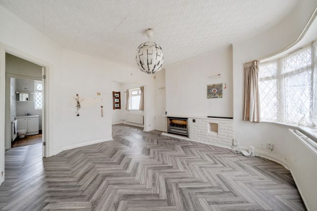 Blair Avenue, London NW9 2 bed bungalow for sale