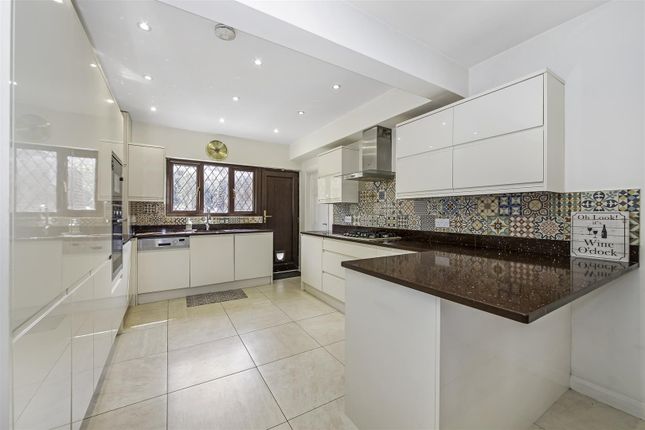Stanley Park Road, Wallington SM6 4 bed detached house for sale
