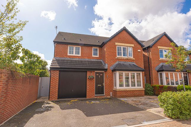 Foil Close, Rogerstone, NP10 4 bed detached house for sale