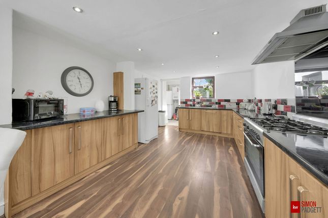 Edge End Avenue, Brierfield, BB9 4 bed detached house for sale