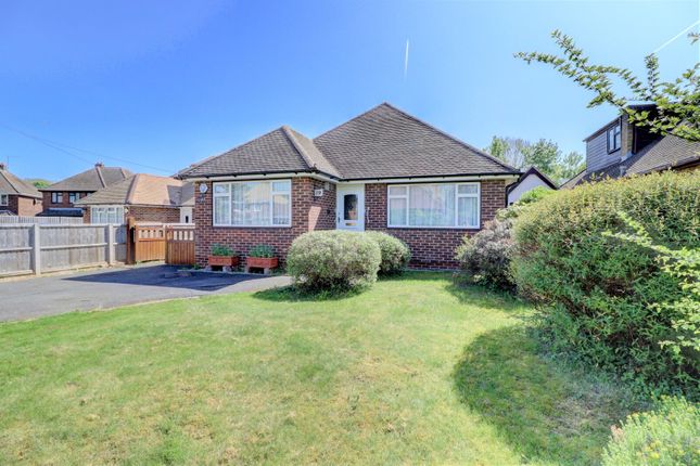 Lester Grove, High Wycombe HP15 2 bed bungalow for sale
