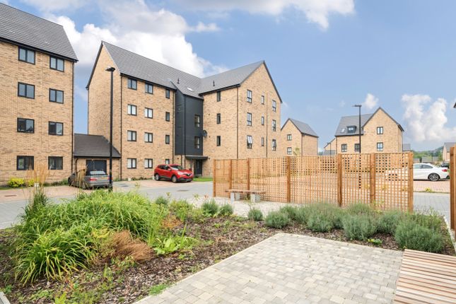 Heron House Semington Strand, Swindon... 2 bed apartment for sale