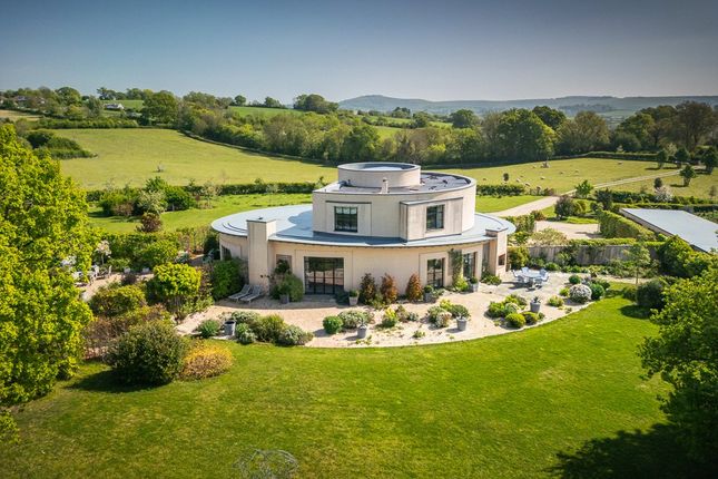 East Orchard, Shaftesbury, Dorset, SP7 5 bed detached house for sale